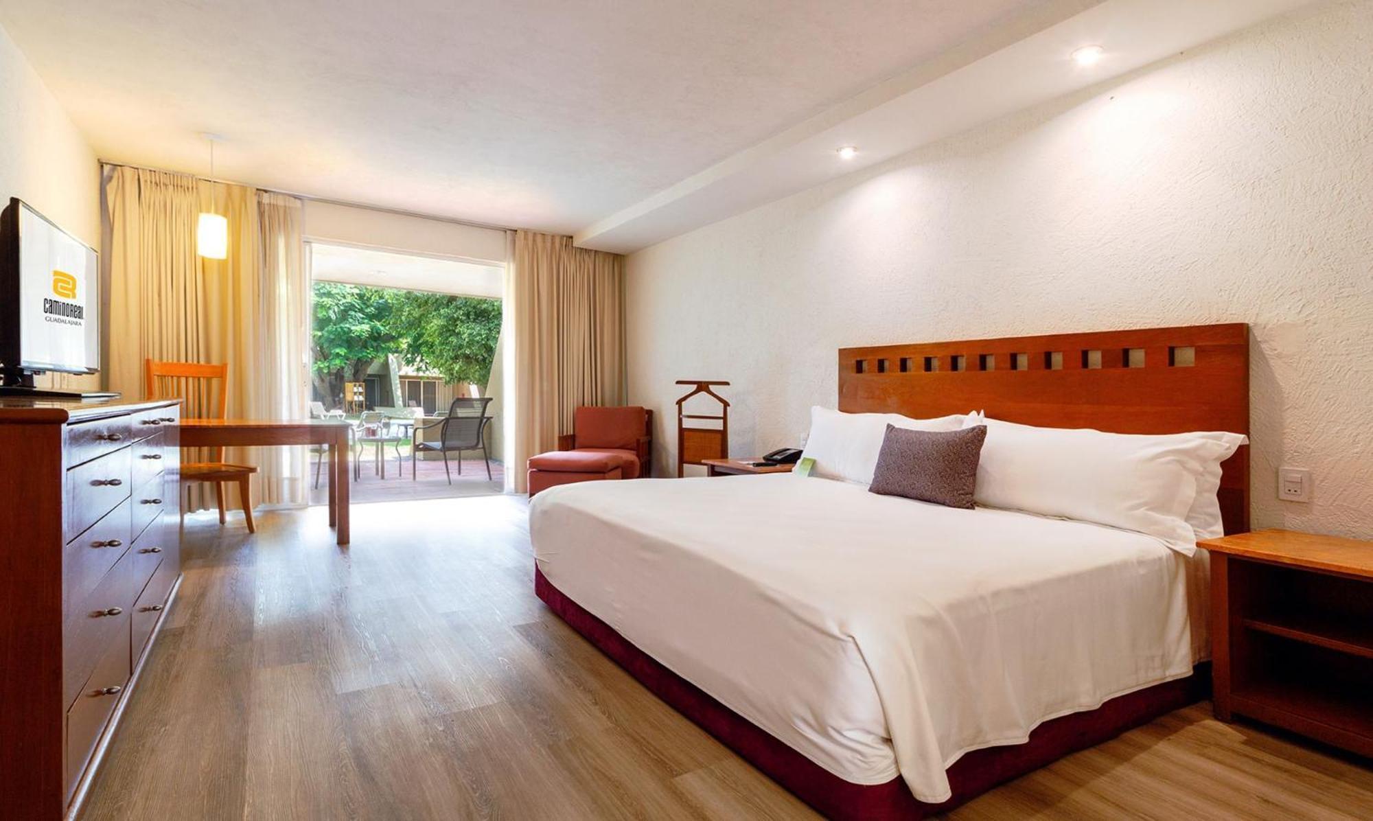 Hotel Camino Real Guadalajara Zapopan Zewnętrze zdjęcie A room at the hotel